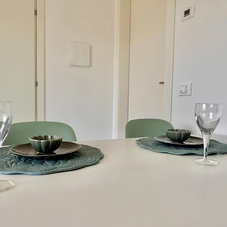 Apartamento Business Nel Cuore Di - Eleganza E Funzionalita *